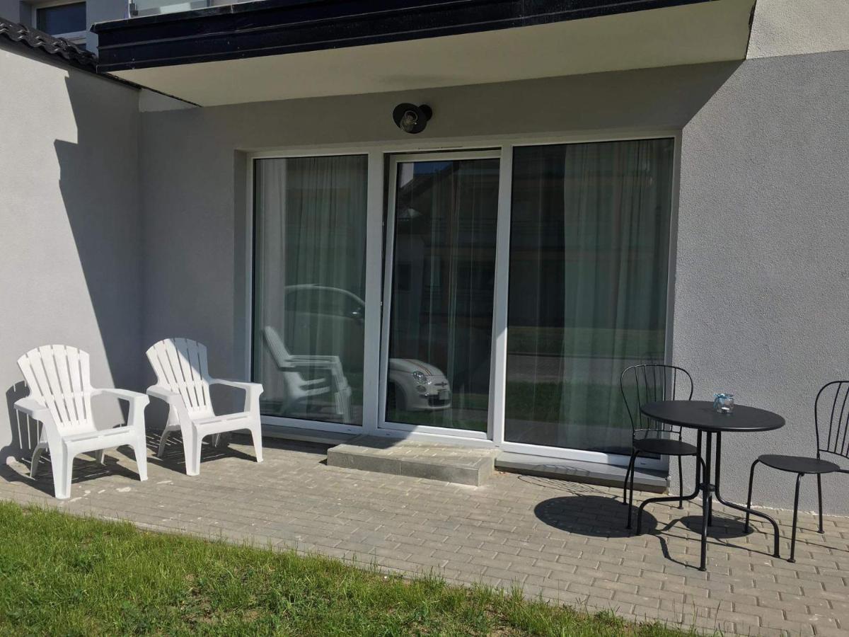 Morski Apartament Darlowko Exterior photo